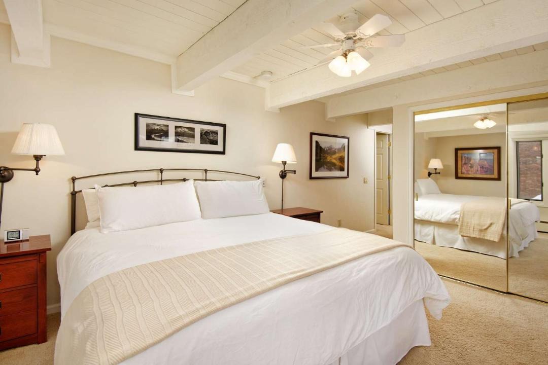 Photo of Bedroom in Aspen