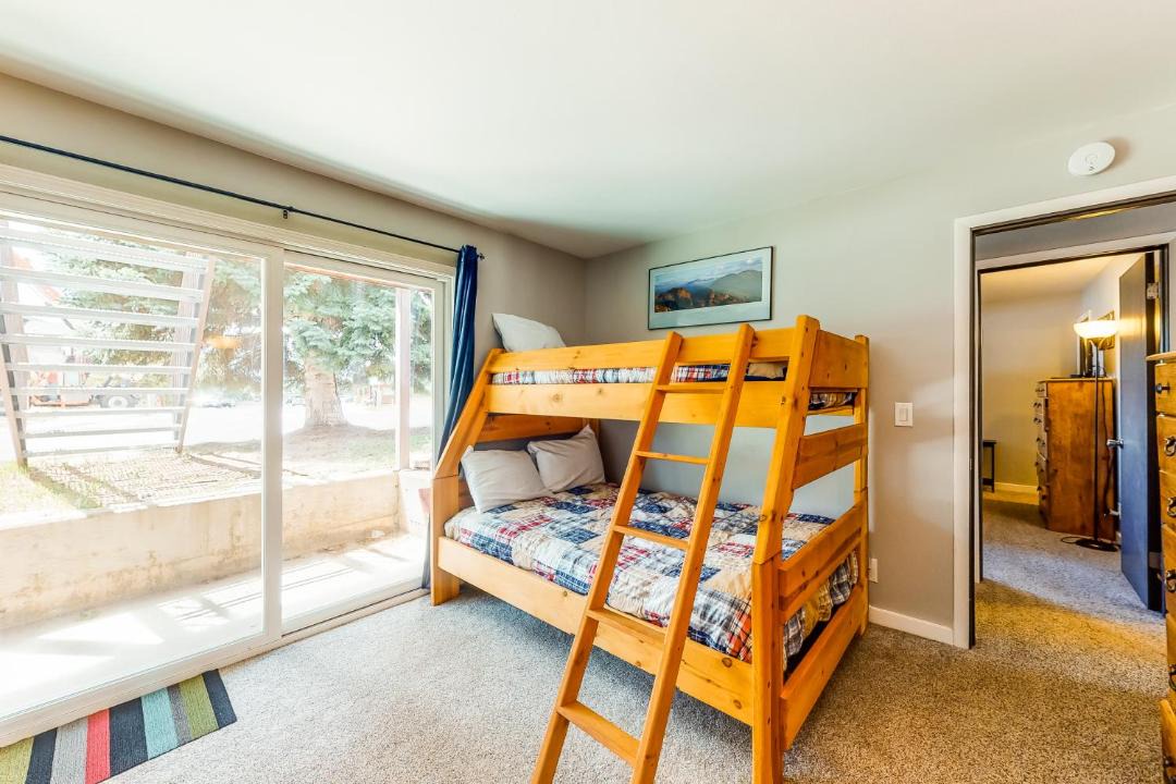 Photo of Livingroom in Dillon