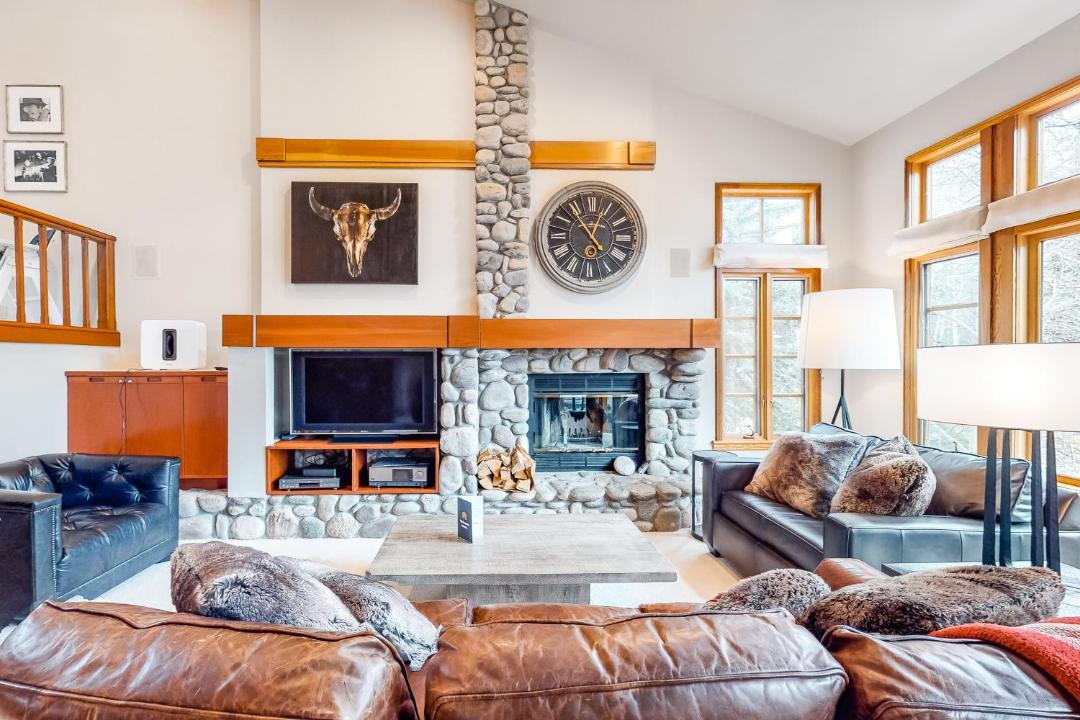 Photo of Livingroom in Highlands Townhomes