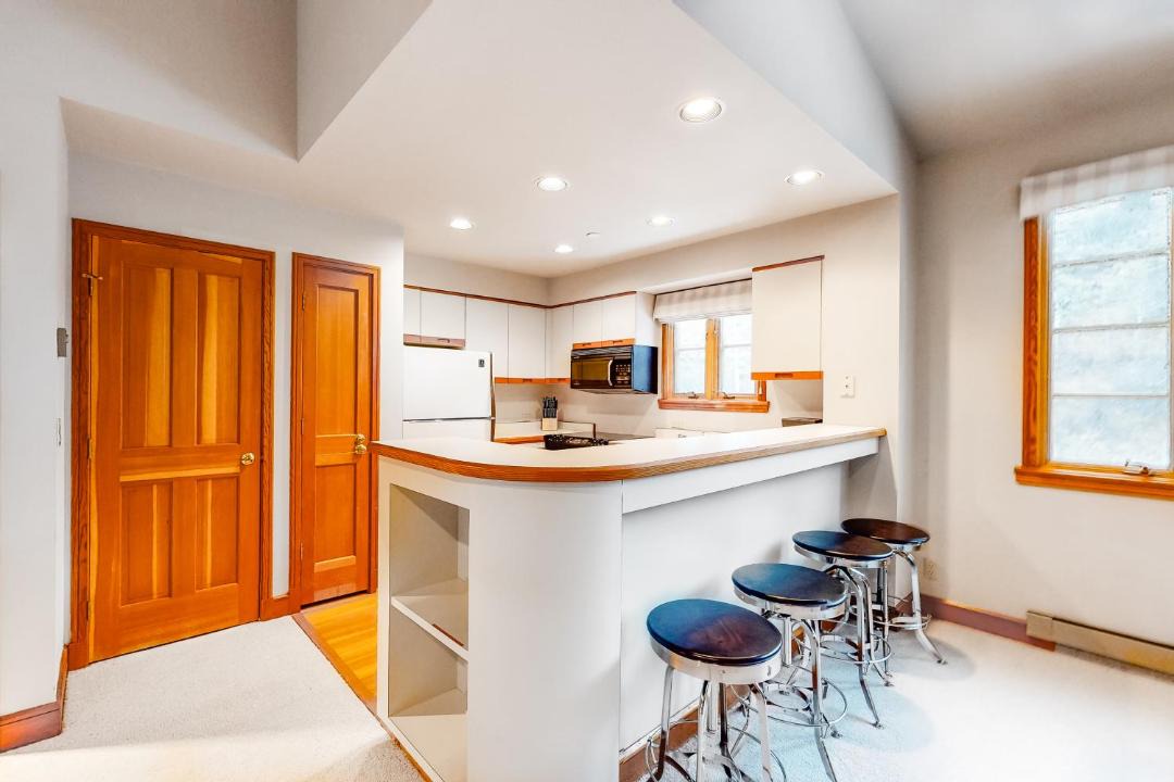 Photo of Kitchen in Highlands Townhomes