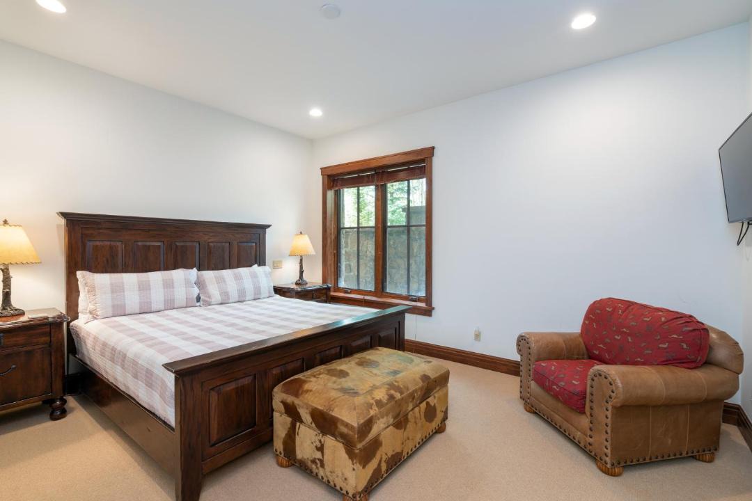 Photo of Bedroom in Mountain Village