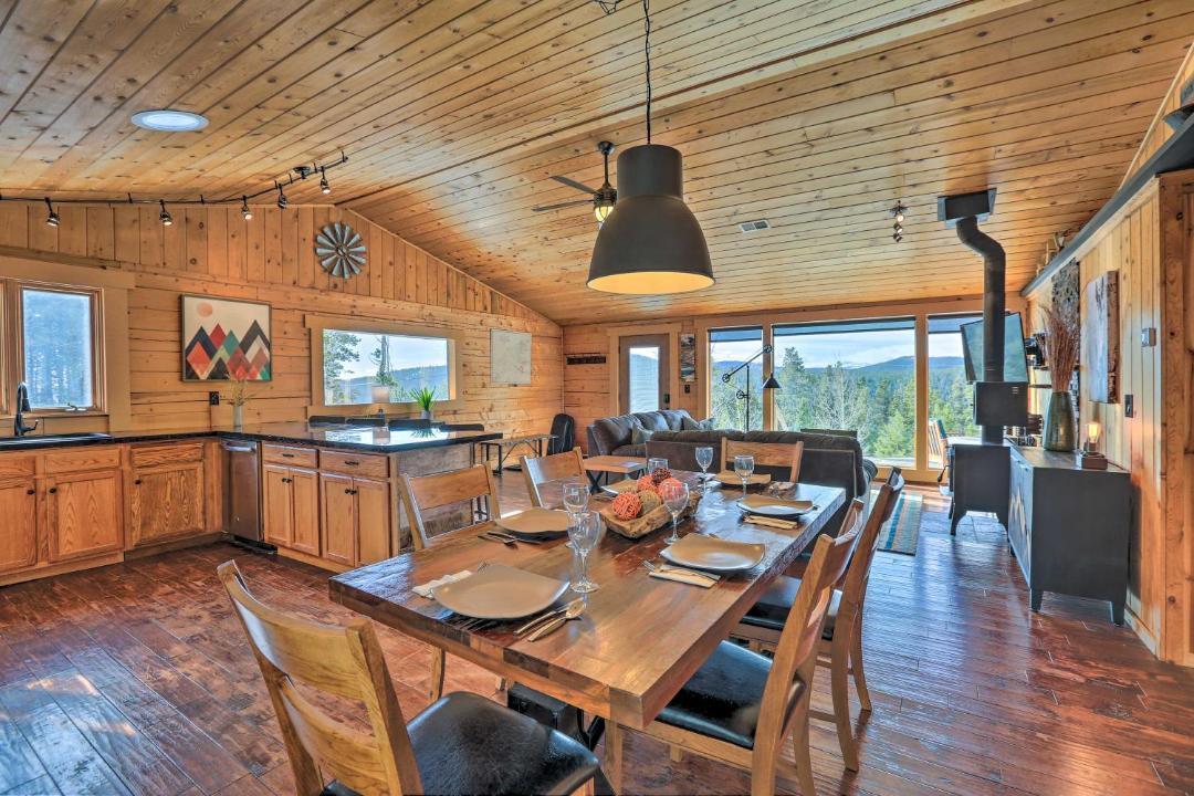 Photo of Kitchen in Saint Mary's