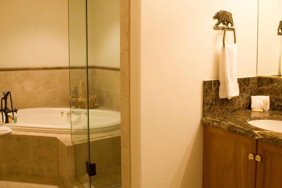 Photo of Bathroom in Mountain Village