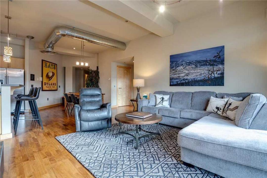 Photo of Livingroom in Downtown Steamboat Springs