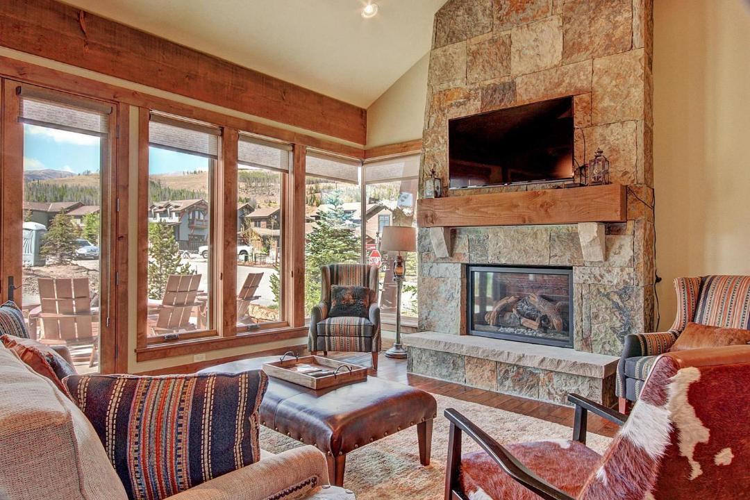 Photo of Livingroom in Fairmount On The River