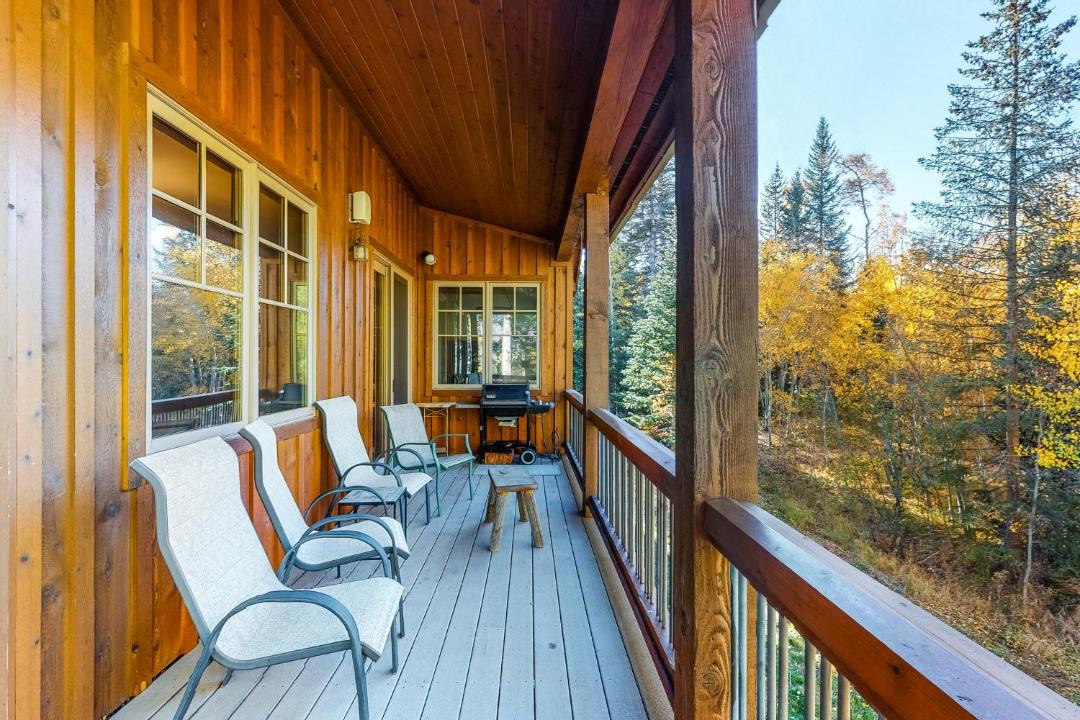 Photo of Patio Balcony in Three Peaks
