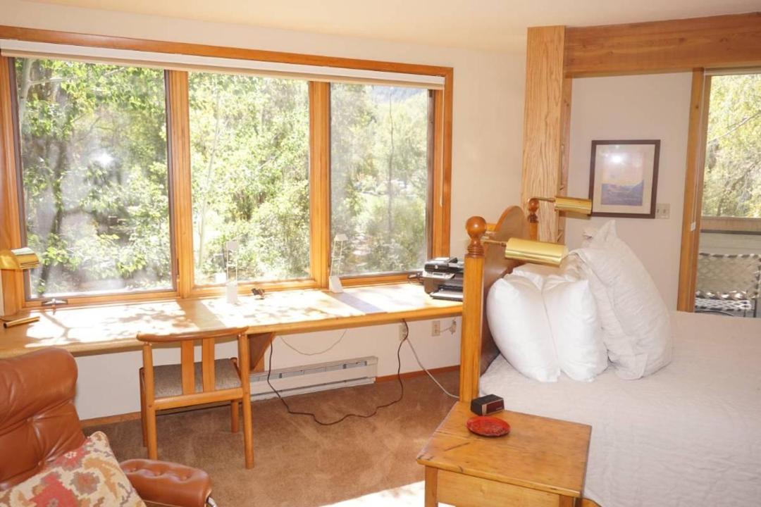 Photo of Livingroom in Aspen