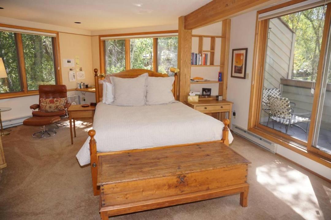 Photo of Bedroom in Aspen