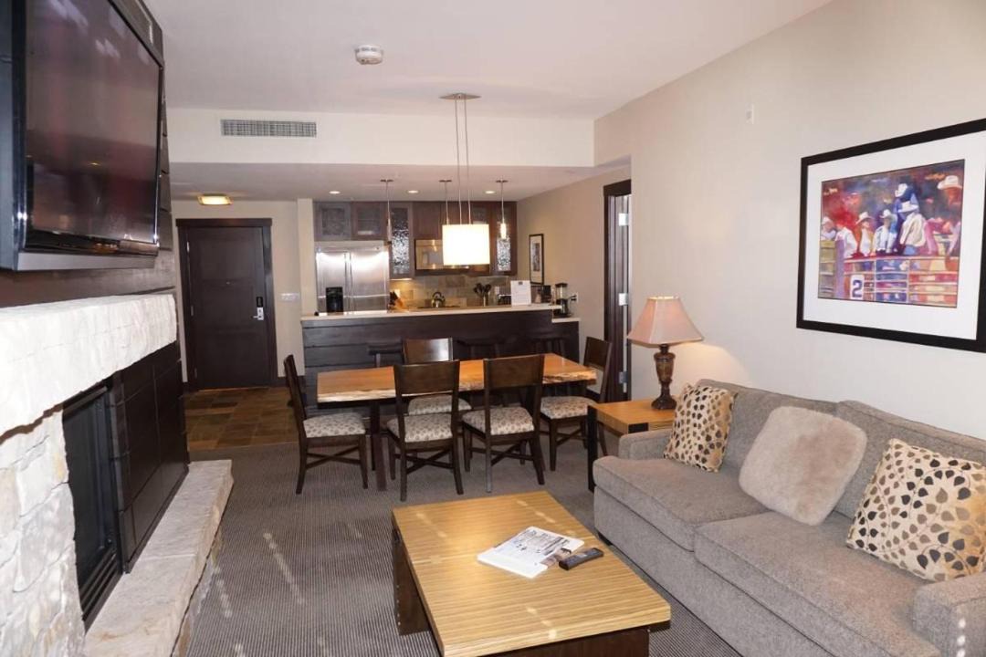 Photo of Livingroom in Snowmass Village