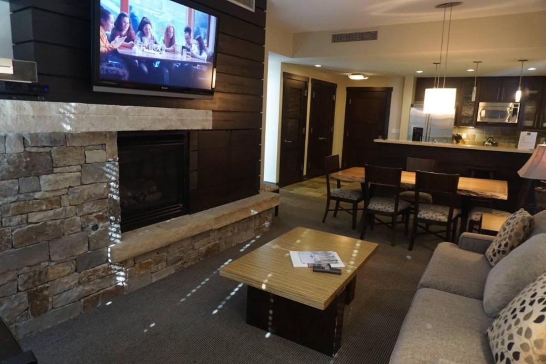 Photo of Livingroom in Snowmass Village