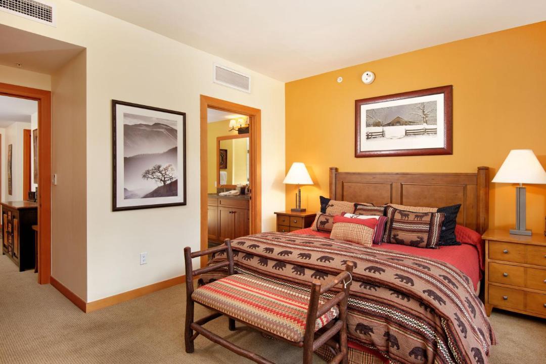 Photo of Bedroom in Snowmass Village