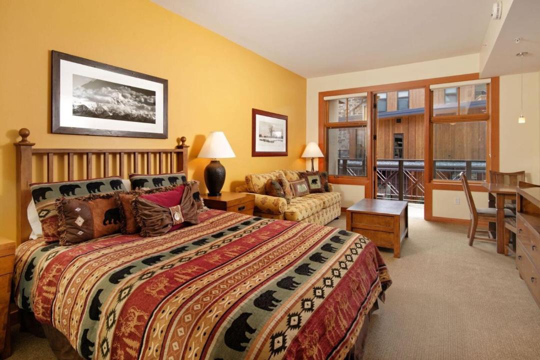Photo of Bedroom in Snowmass Village