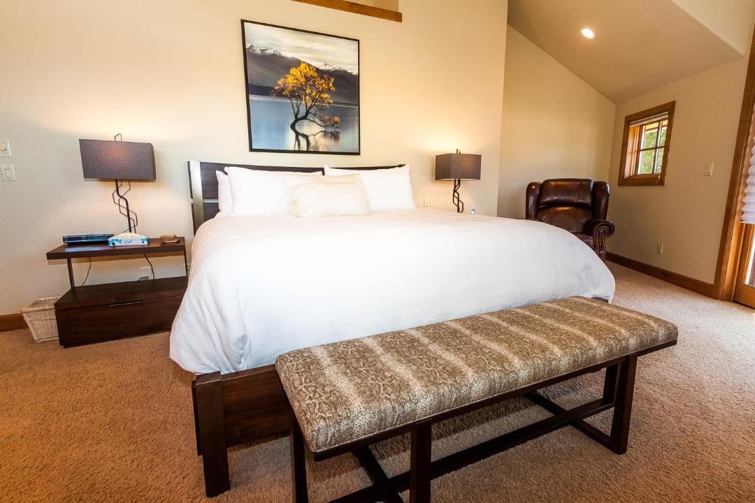 Photo of Bedroom in Elk Run