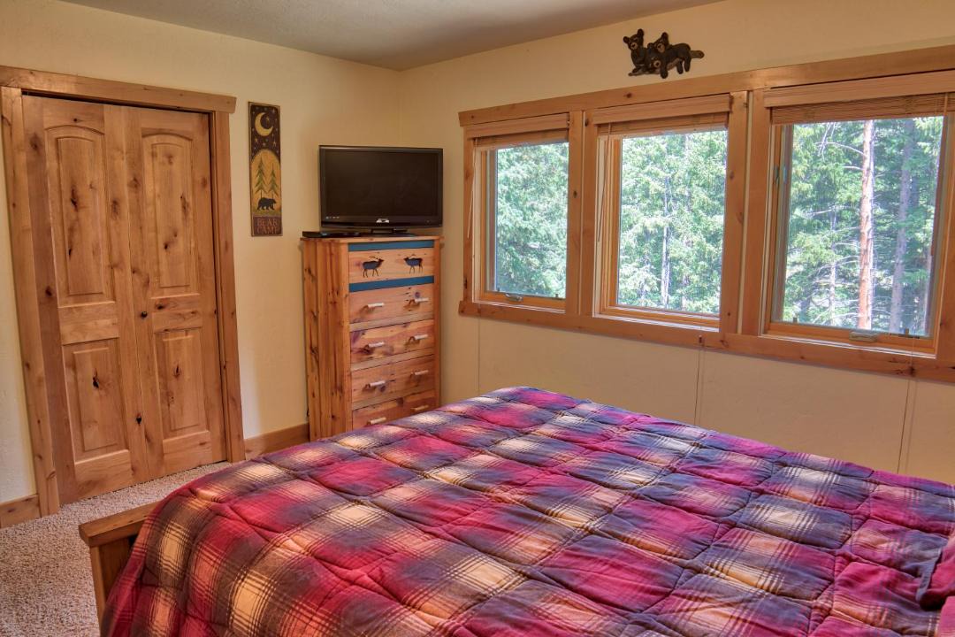 Photo of Bedroom in Blue River