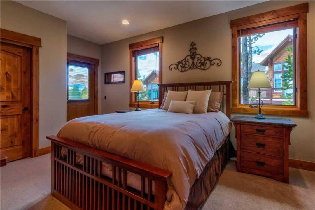 Photo of Bedroom in Woodmoor