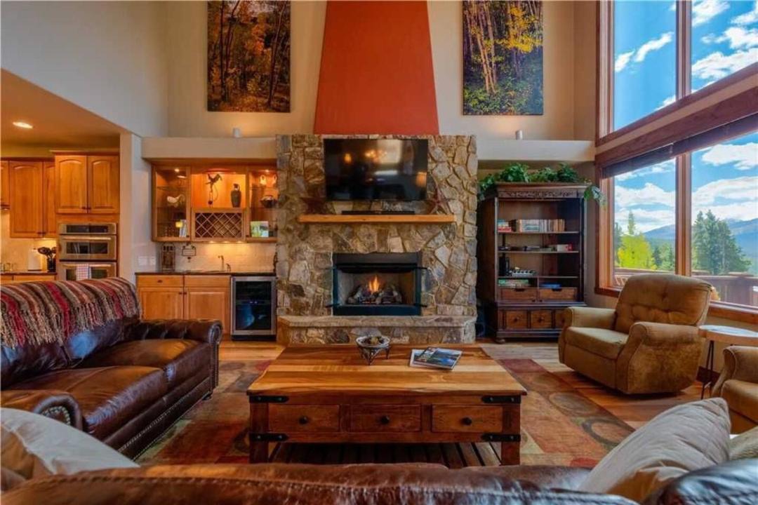 Photo of Livingroom in Woodmoor