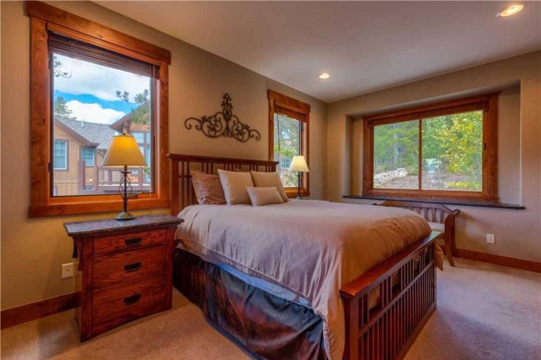 Photo of Bedroom in Woodmoor