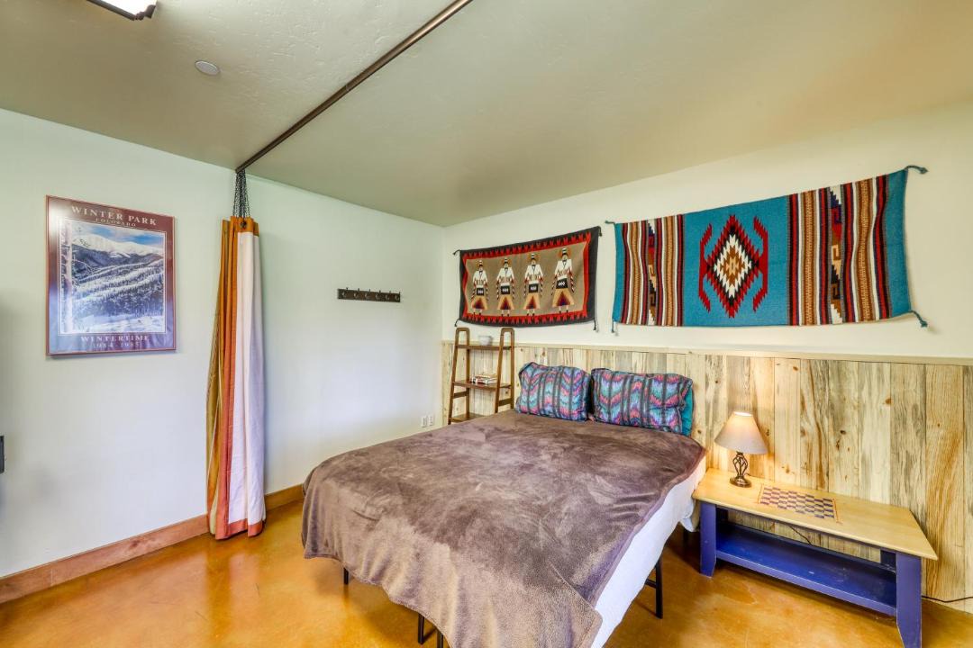 Photo of Bedroom in Purgatory