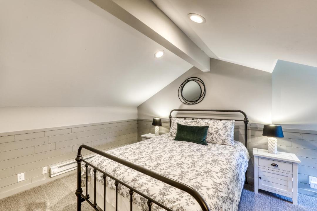 Photo of Bedroom in Baldy Mountain