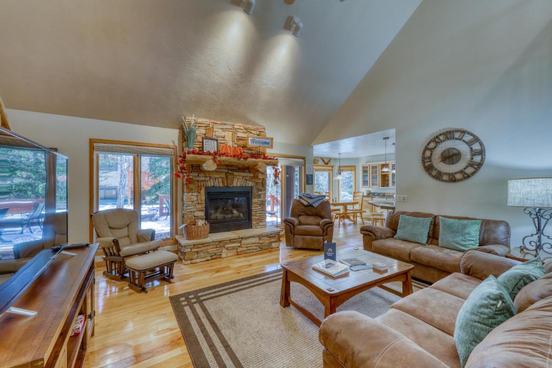 Photo of Livingroom in Silverthorne