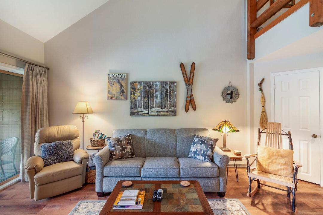 Photo of Livingroom in Purgatory