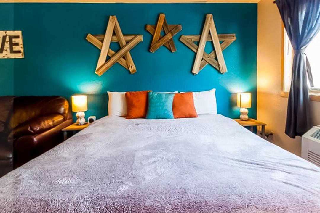Photo of Bedroom in Mountain House