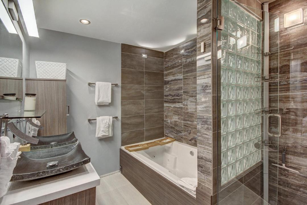 Photo of Bathroom in Copper Mountain Village