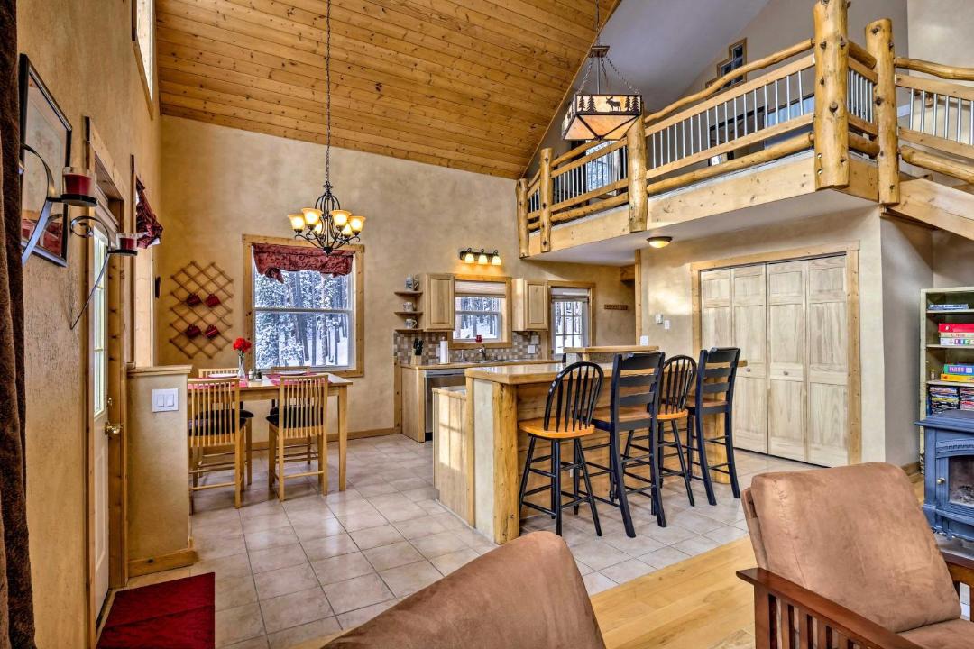 Photo of Livingroom in Valley of the Sun