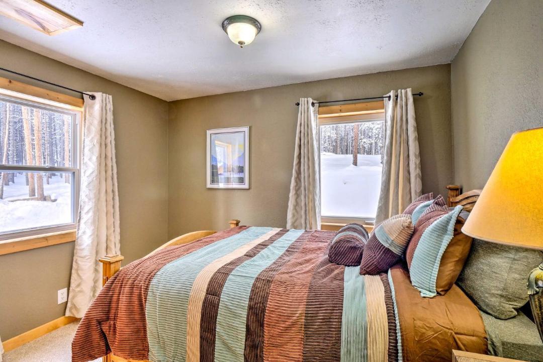Photo of Bedroom in Valley of the Sun