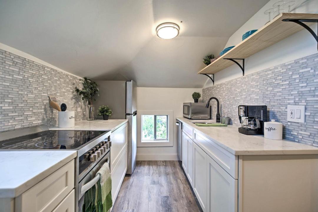 Photo of Kitchen in Golden