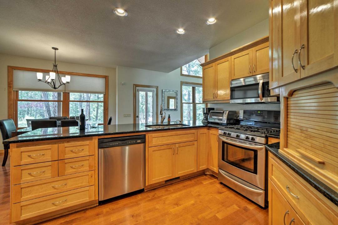 Photo of Kitchen in Twin Creek Village