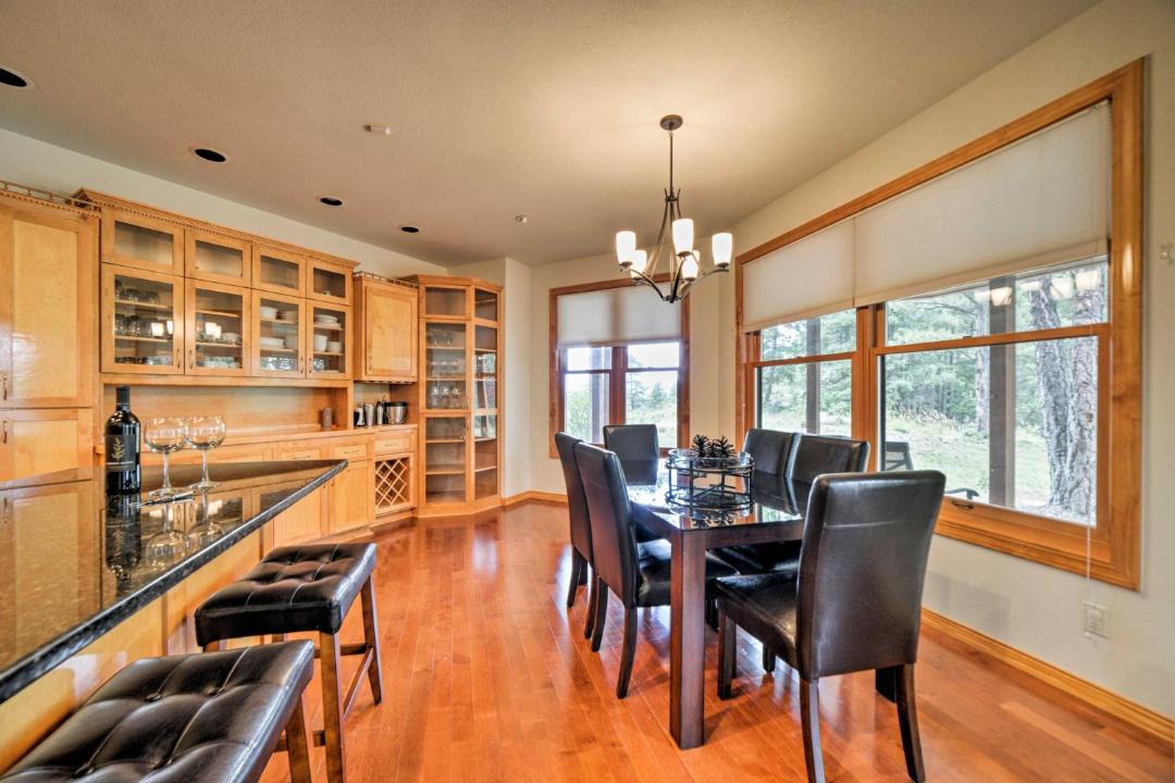 Photo of Kitchen in Twin Creek Village