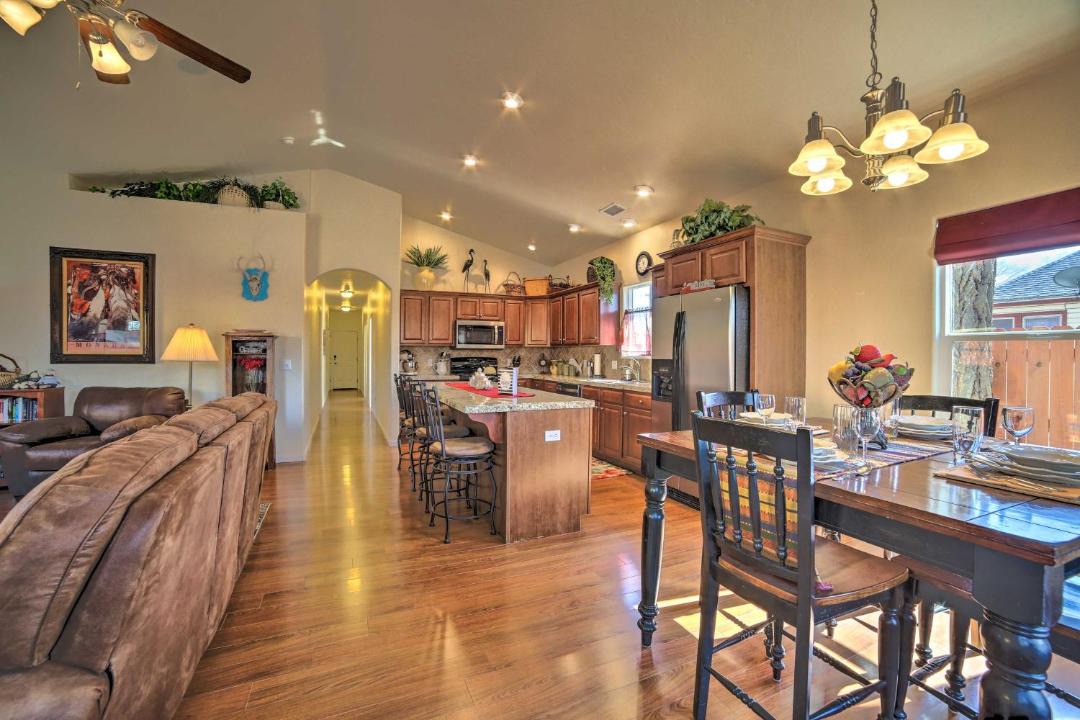 Photo of Livingroom in Fruita