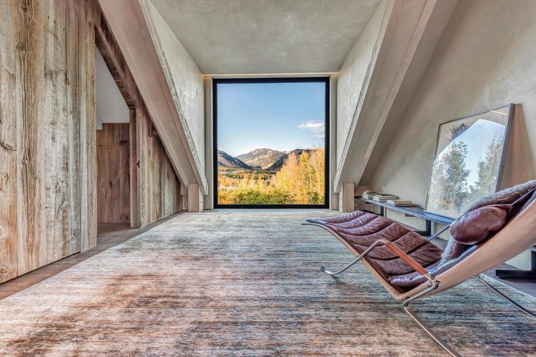 Photo of Bedroom in Red Mountain