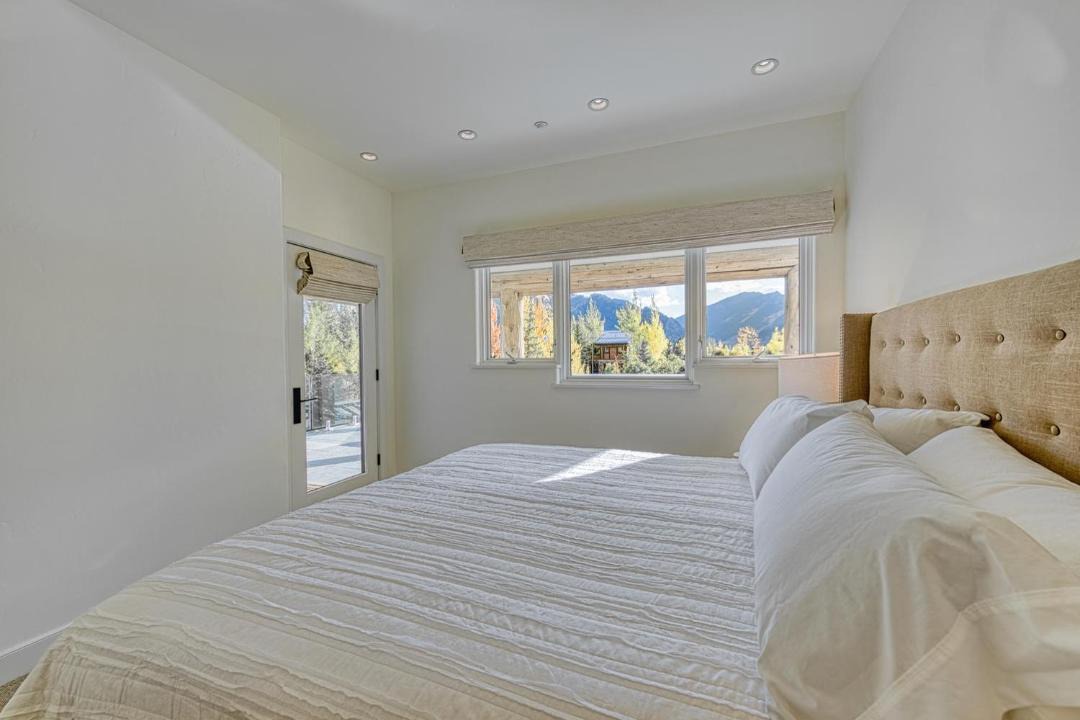 Photo of Bedroom in Red Mountain