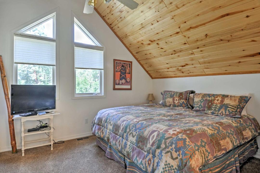 Photo of Bedroom in San Juan River Village