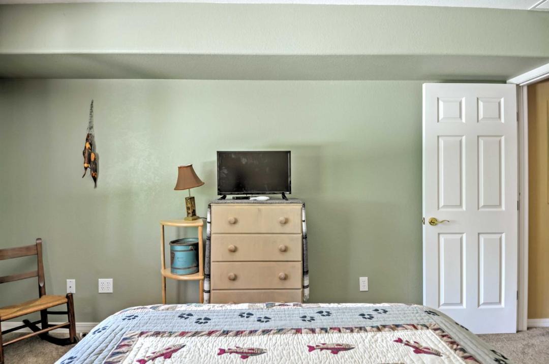 Photo of Bedroom in San Juan River Village