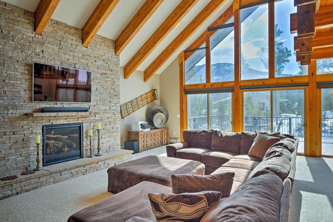 Photo of Livingroom in Grand Lake
