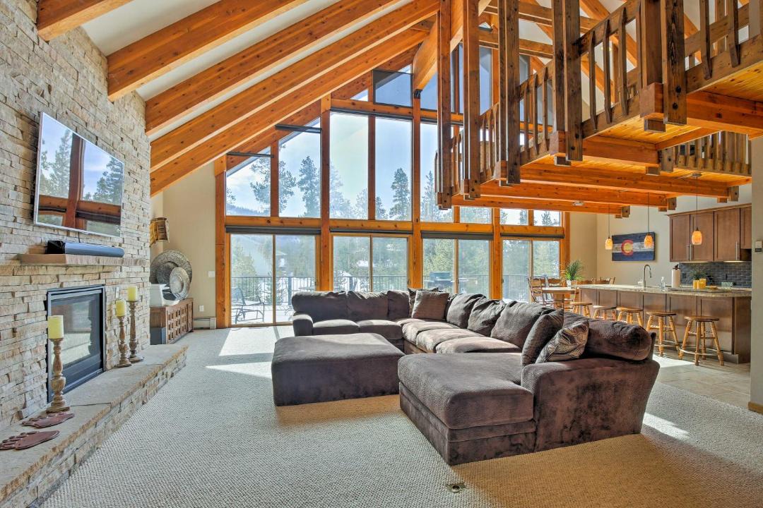 Photo of Livingroom in Grand Lake