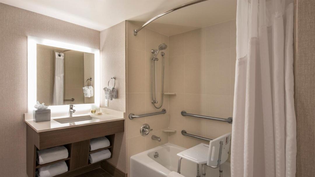 Photo of Bathroom in Lakewood