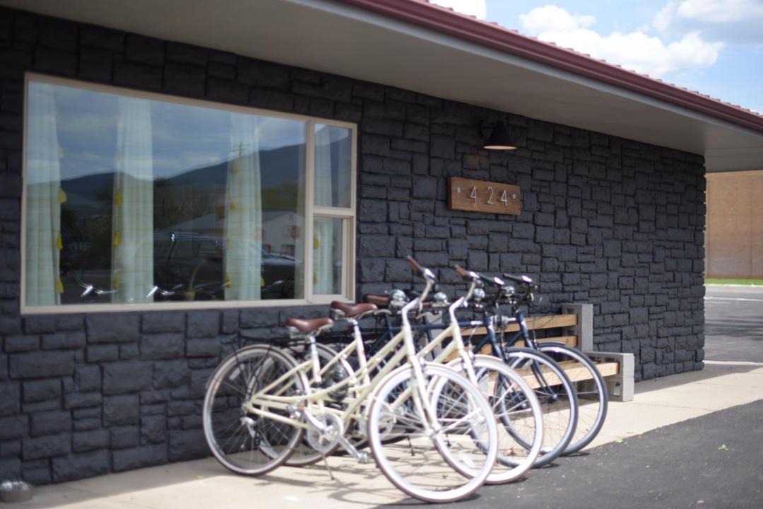 Photo of Others in Palisade