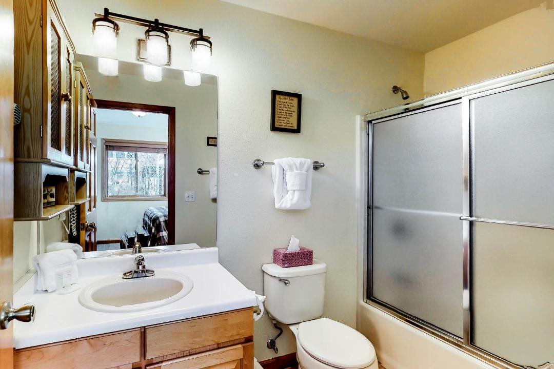 Photo of Bathroom in Grand Lake