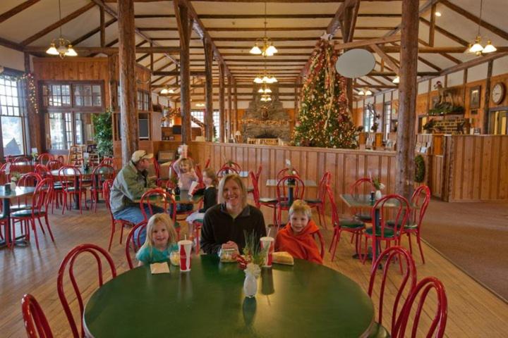 Photo of Others in YMCA of the Rockies