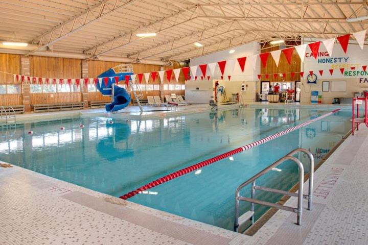 Photo of Others in YMCA of the Rockies
