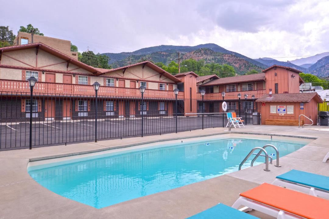 Photo of Others in Manitou Springs Historic District