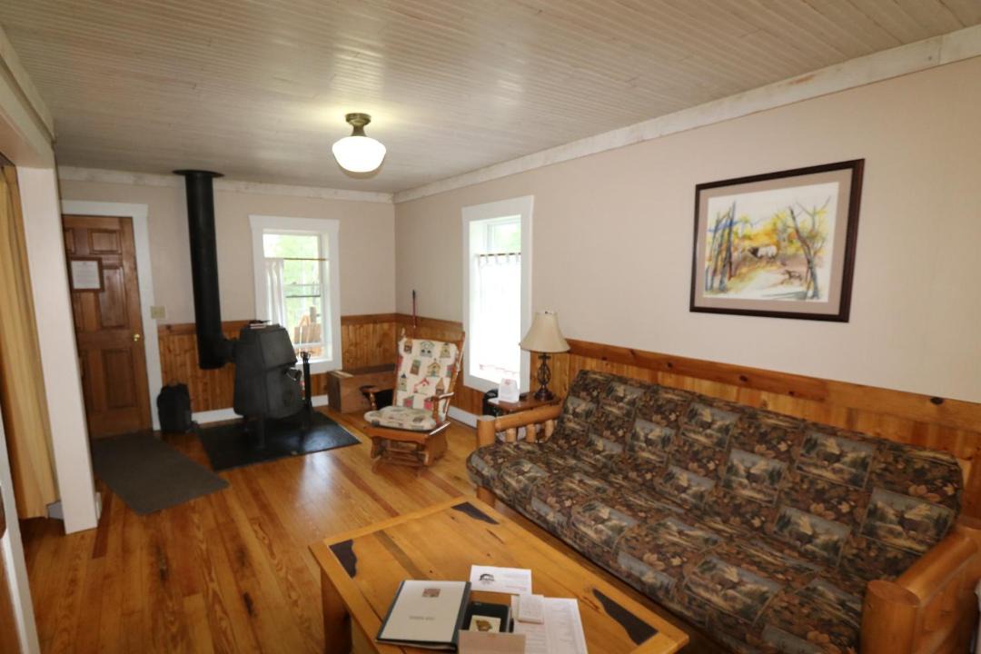 Photo of Livingroom in Clark