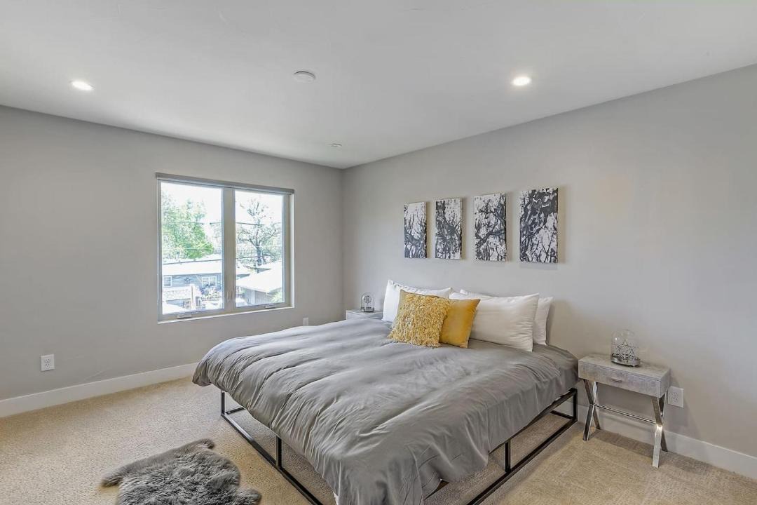 Photo of Bedroom in University