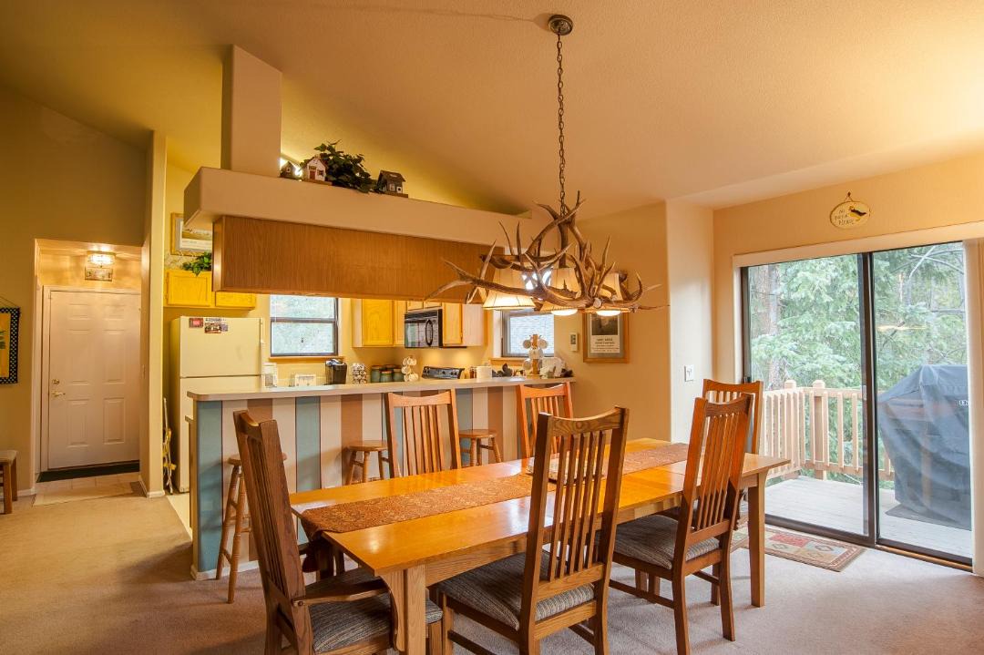 Photo of Livingroom in Park Forest Estates