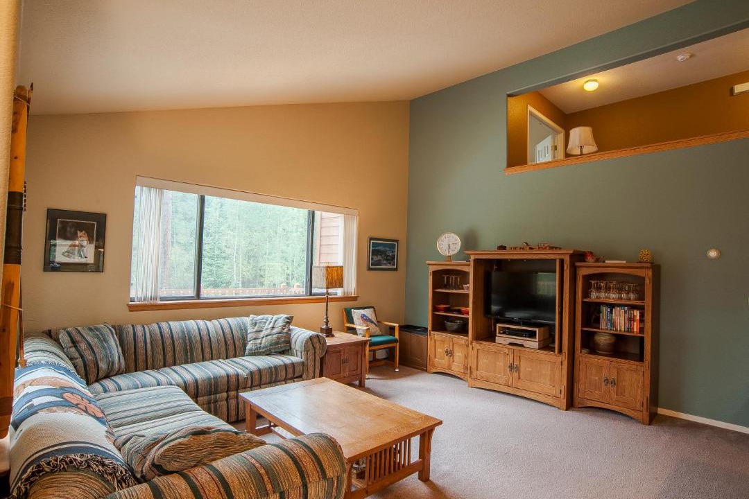 Photo of Livingroom in Park Forest Estates