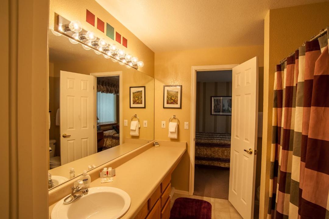Photo of Bathroom in Park Forest Estates